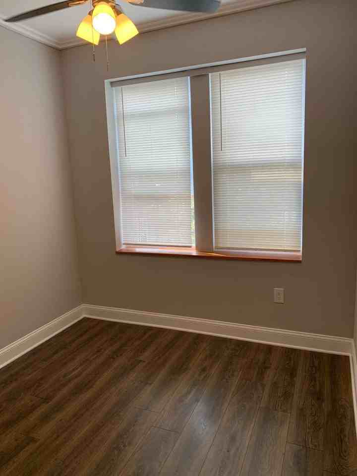 6109 Monroe Pl #D4 - Photo 7 of 9