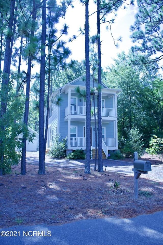 275 Sheldon Rd - Photo 2 of 37