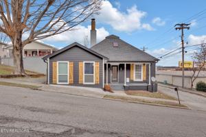 featured image of 107 N C St