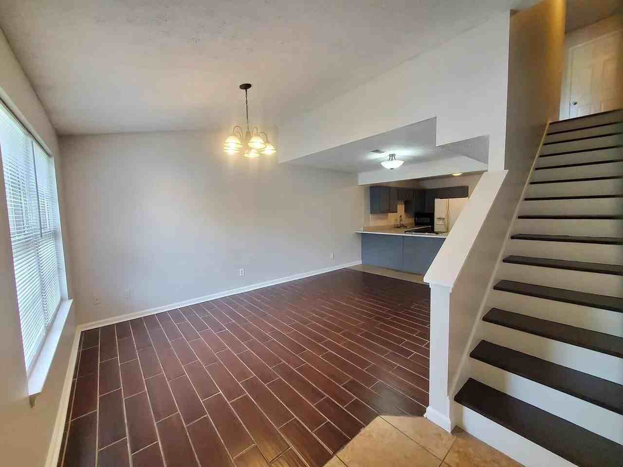 1100 Horsemans Ln #44 - Photo 3 of 18