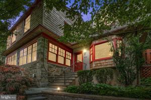 featured image of 626 Lakeside Ave