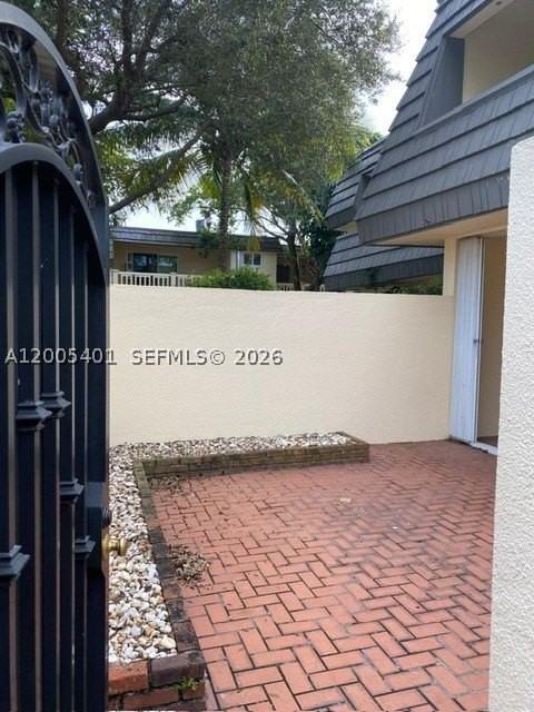 8761 Sw 137th Ave #8761 - Photo 2 of 22