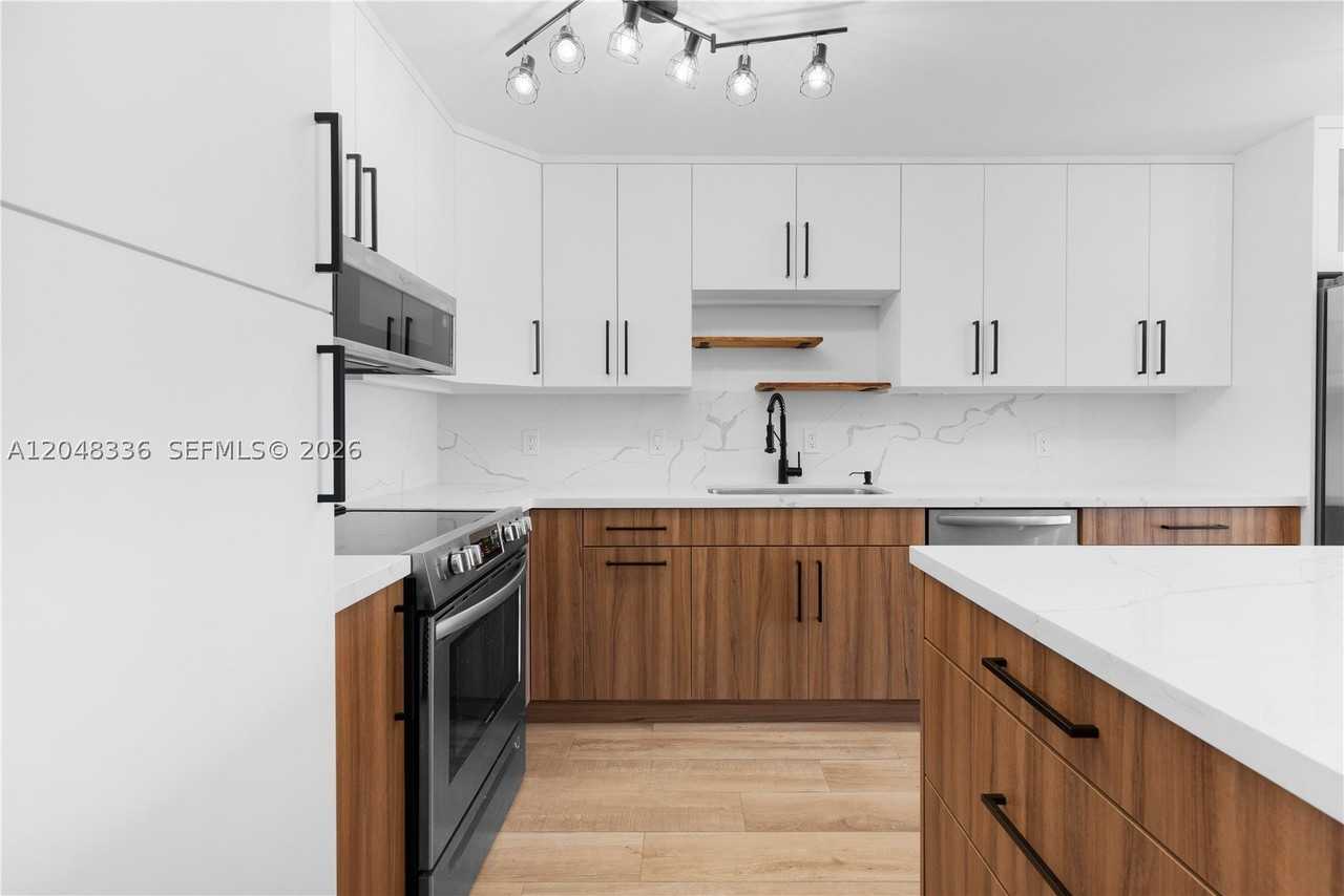 8752 Sw 12th St #201 - Photo 3 of 47