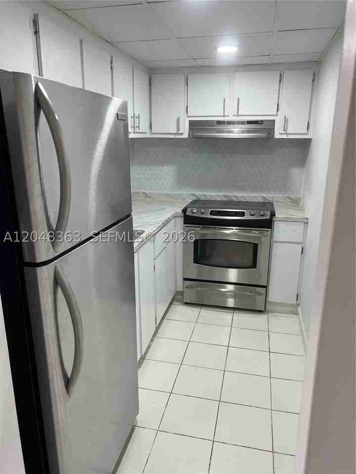 4715 Nw 7th St #407-2 - Photo 3 of 18