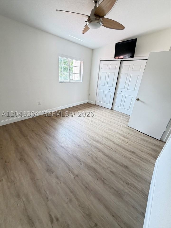 6926 Nw 166th Ter #1302 - Photo 7 of 27