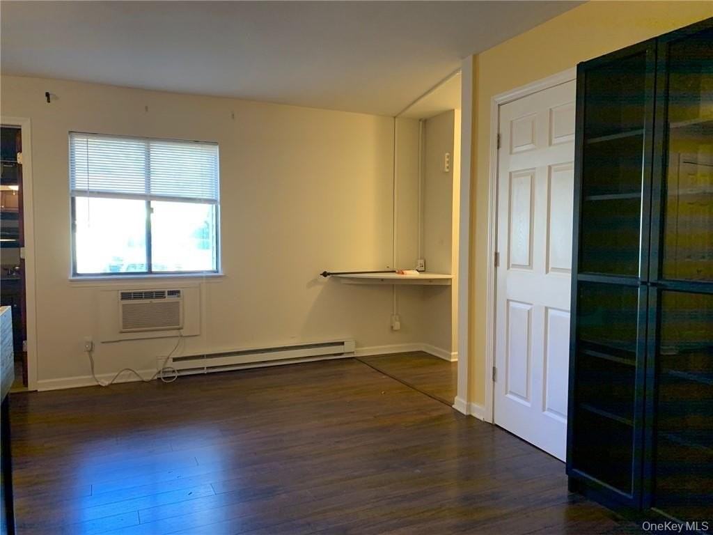 48 Bittersweet Ln - Photo 6 of 21