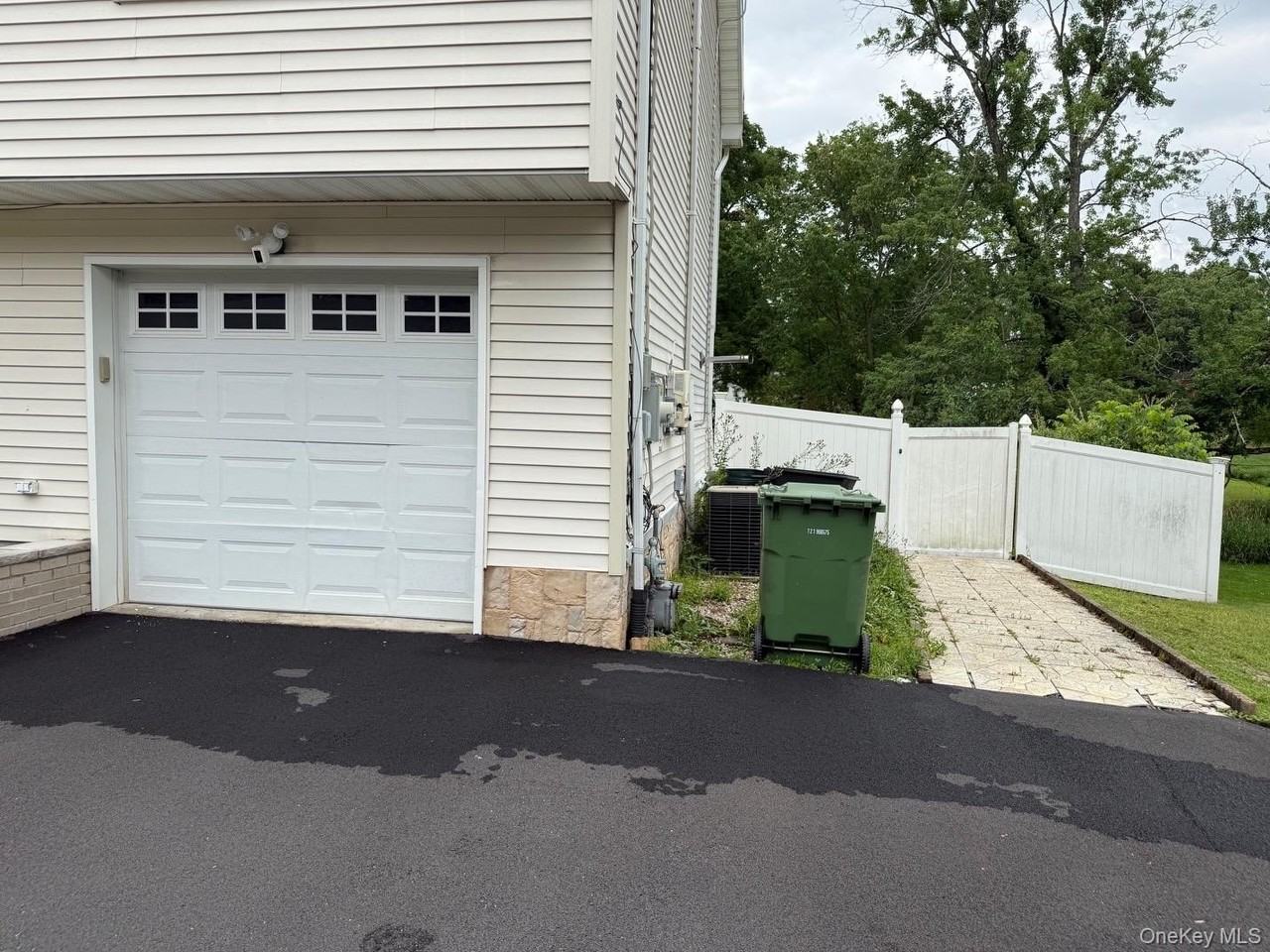 9 Ashland Ave - Photo 2 of 42