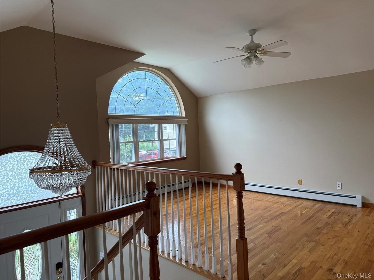 9 Ashland Ave - Photo 4 of 42