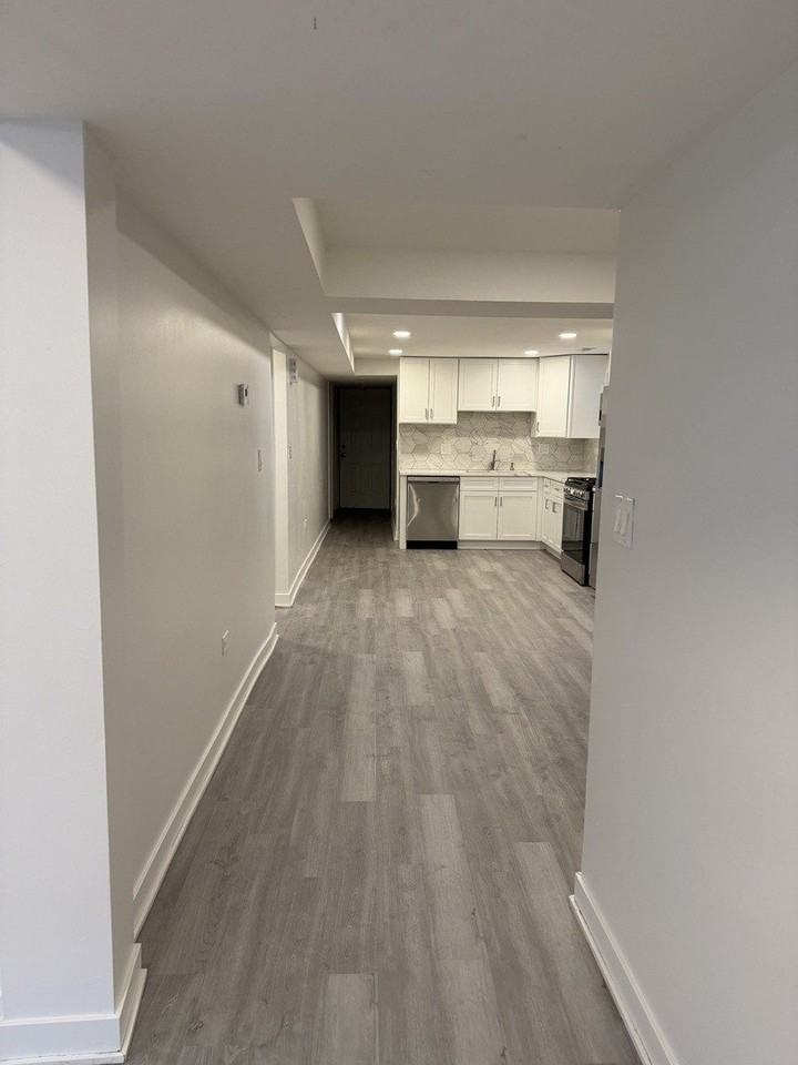 8106 S Langley Ave #G - Photo 6 of 13