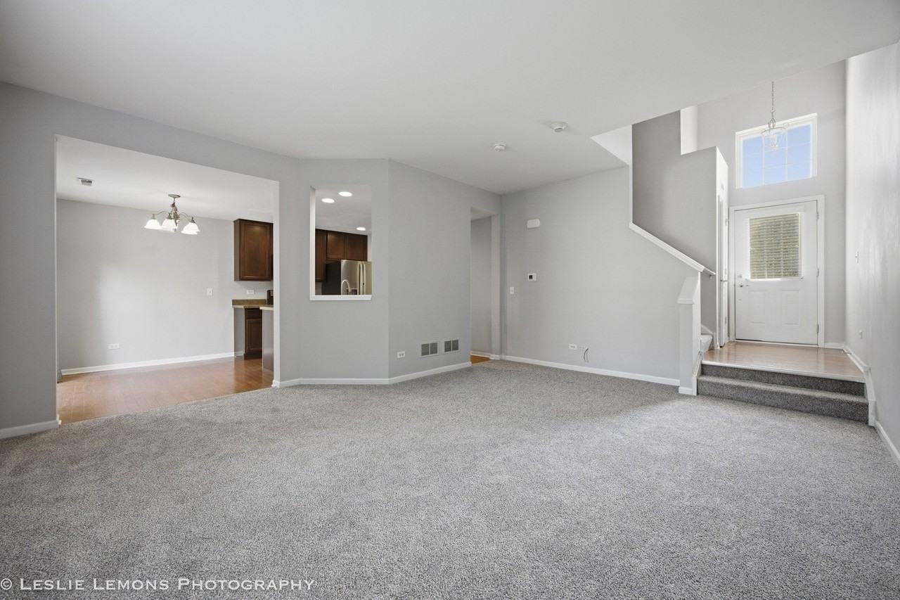 337 Devoe Dr #337 - Photo 3 of 20