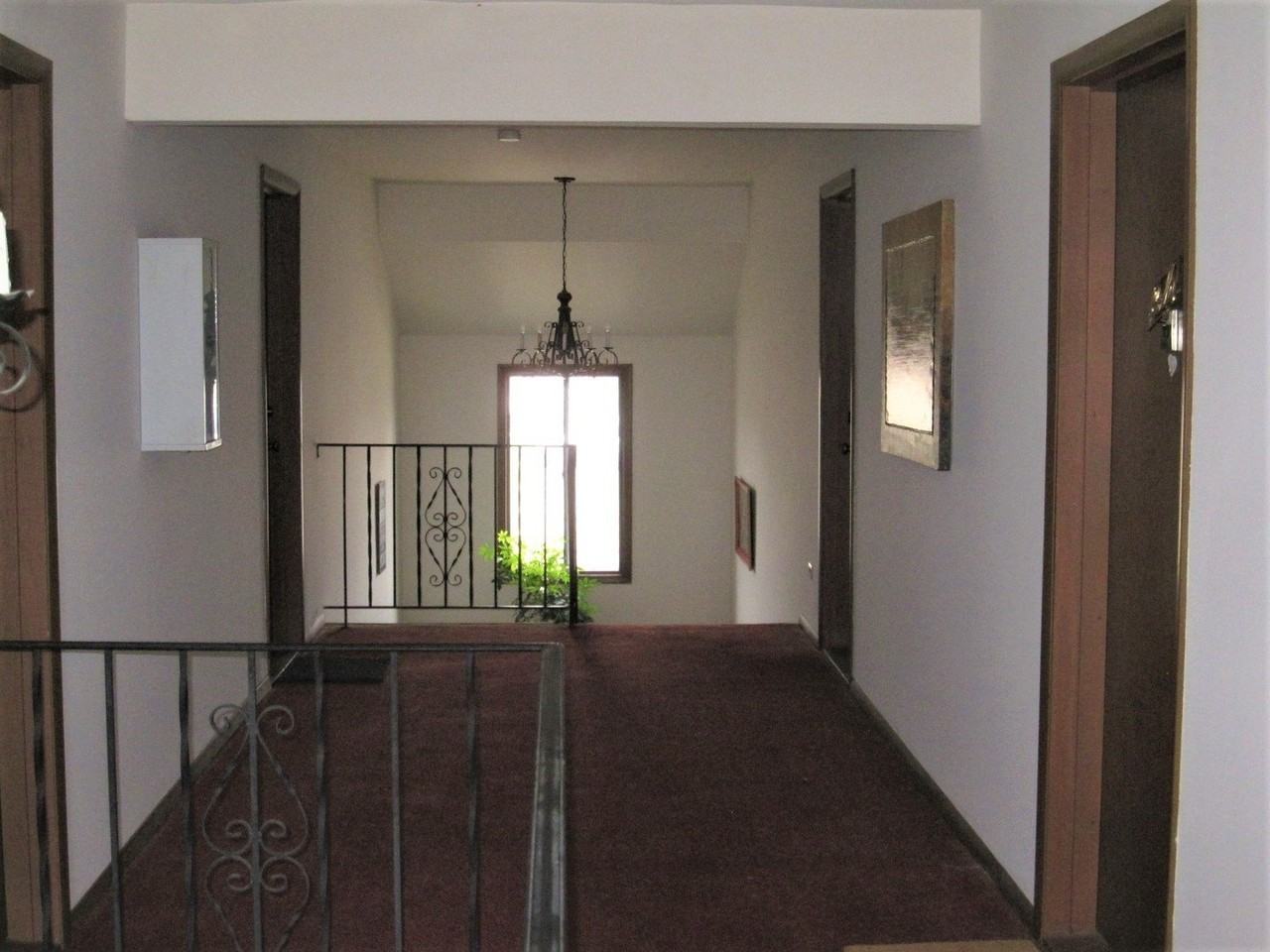 428 Cavalier Ct #4 - Photo 3 of 12
