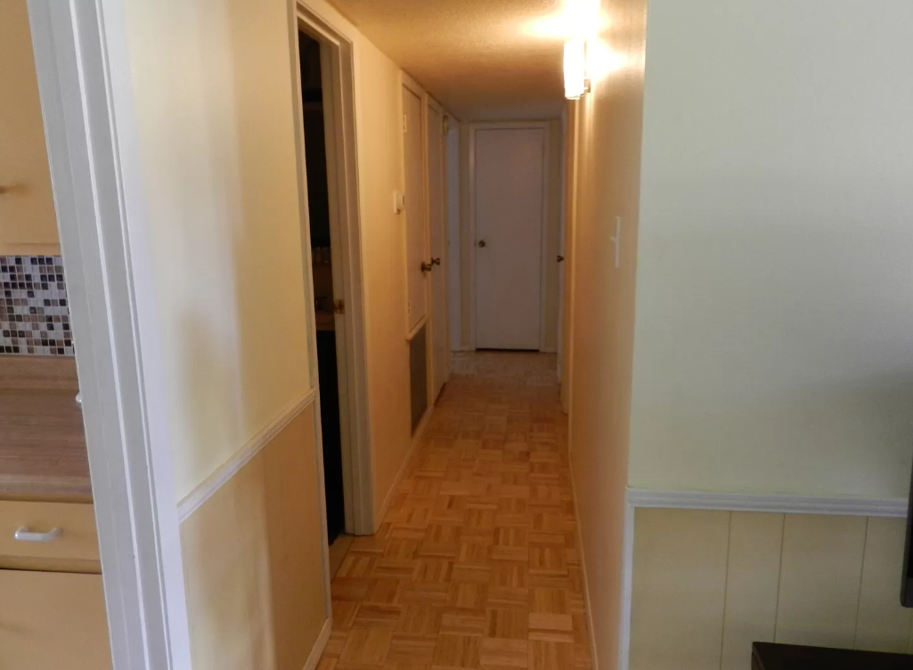 402 Thompson Dr #1 - Photo 2 of 17