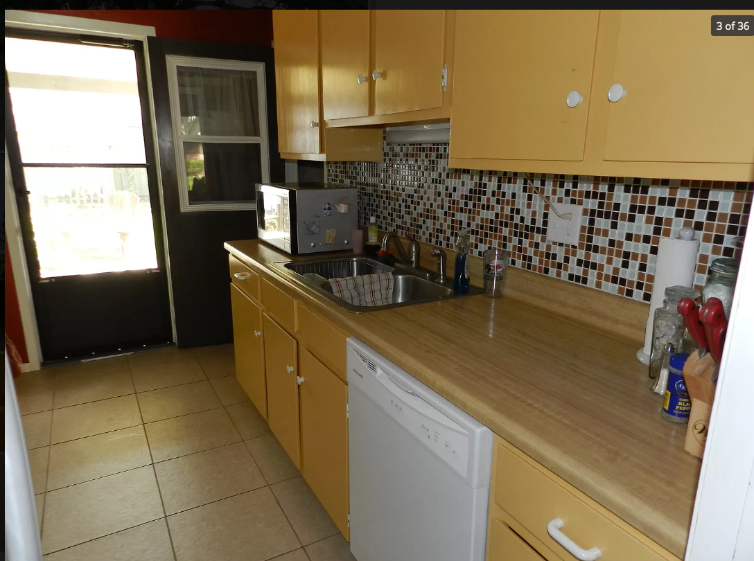 402 Thompson Dr #1 - Photo 3 of 17