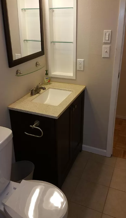 402 Thompson Dr #1 - Photo 6 of 17