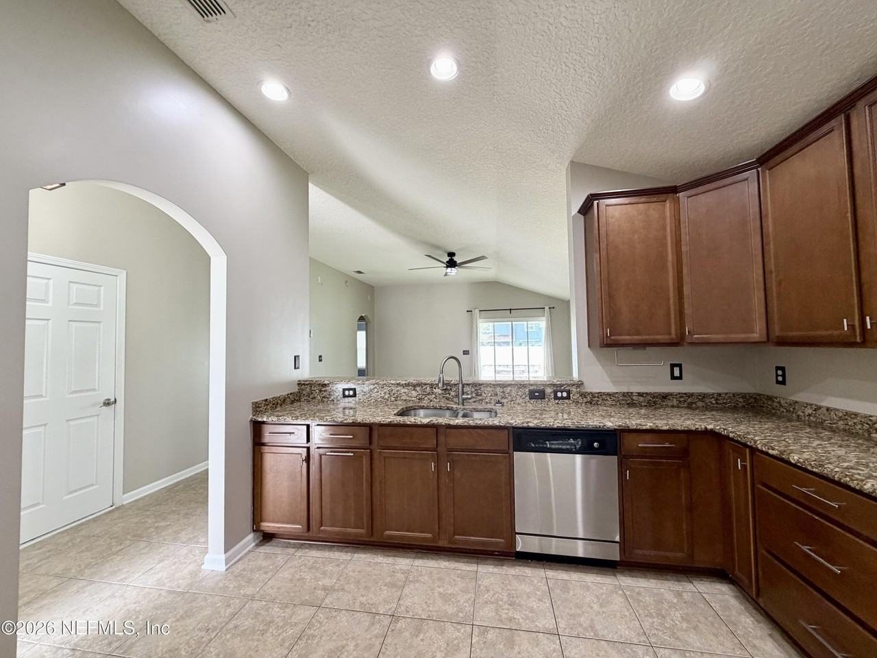 1919 Derringer Rd - Photo 5 of 24
