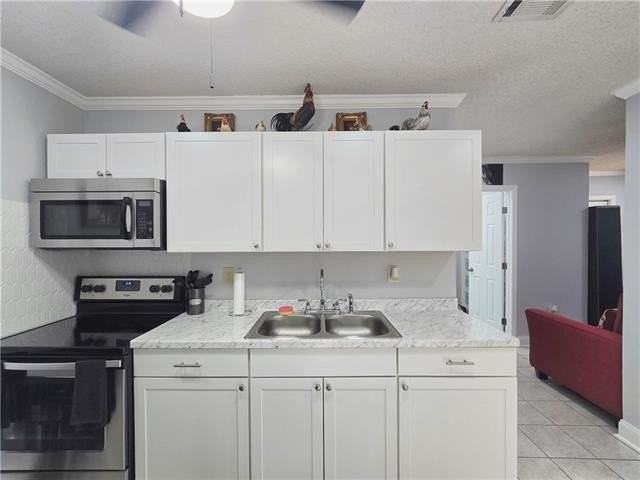 405 Lynnmeade Rd - Photo 3 of 11