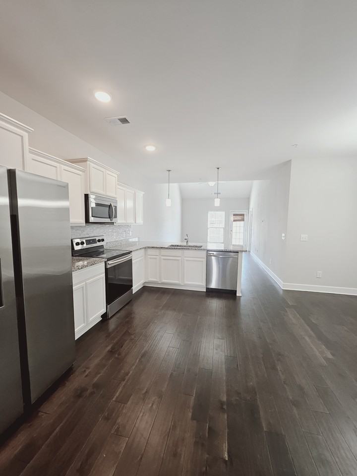 9031 Brixworth Ct #1 - Photo 5 of 38