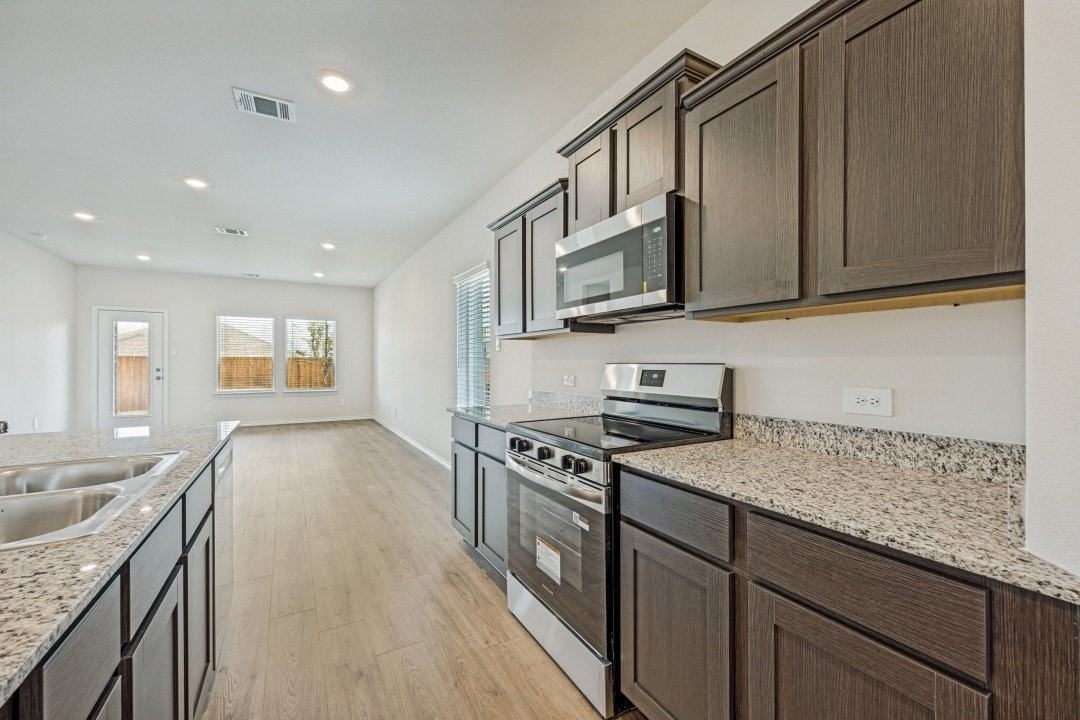 3417 Tomahawk Dr - Photo 4 of 25