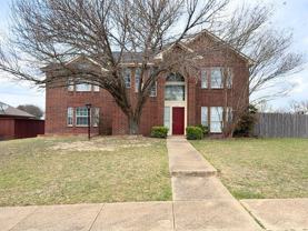 704 Inglewood Trl - Photo 1 of 1
