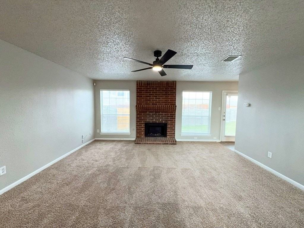 704 Inglewood Trl - Photo 3 of 30