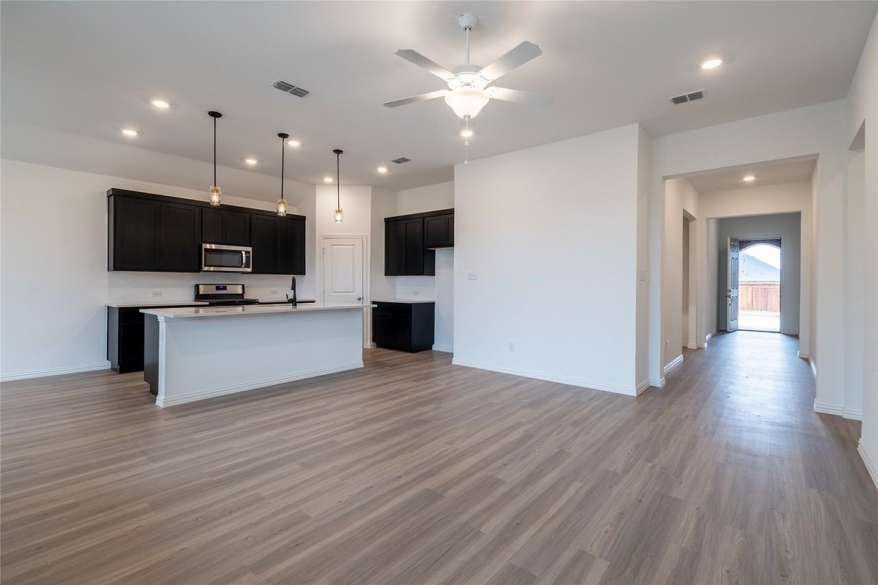 3804 Chicory Ct - Photo 6 of 40