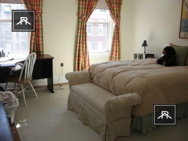 189 Winthrop Rd - Photo 3 of 10