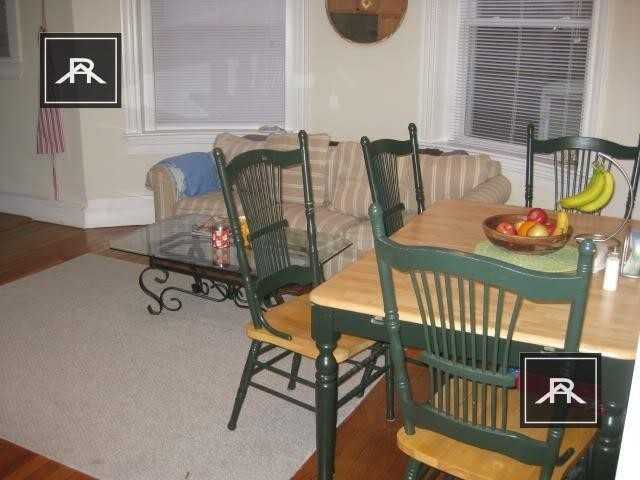 189 Winthrop Rd - Photo 4 of 10