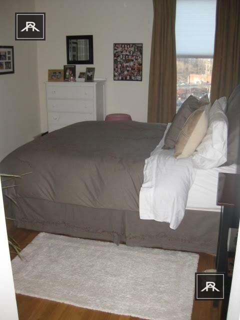 189 Winthrop Rd - Photo 5 of 10