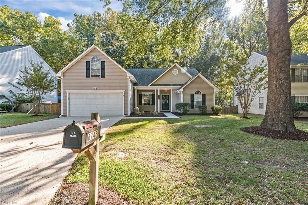 6748 Burbage Lake Cir - Photo 3 of 38