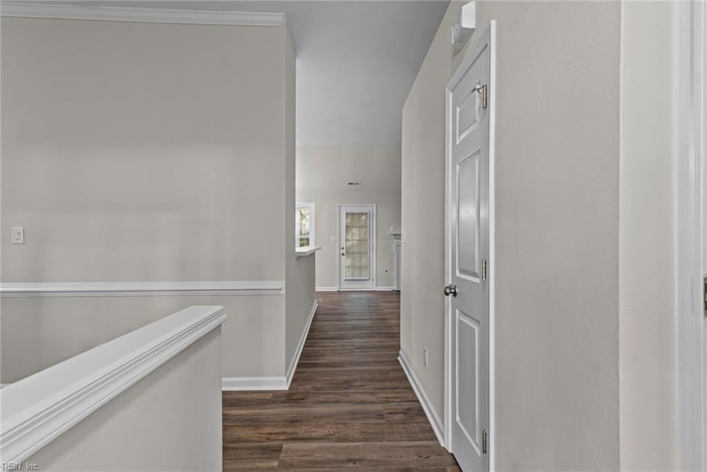6748 Burbage Lake Cir - Photo 5 of 38