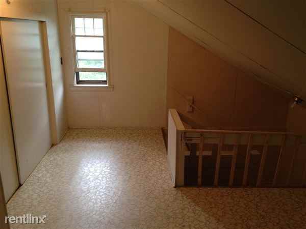 432 Orchard Ave - Photo 2 of 13