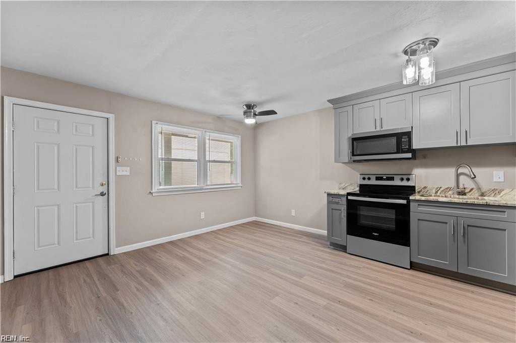 1416 E Ocean View Ave #13 - Photo 4 of 23