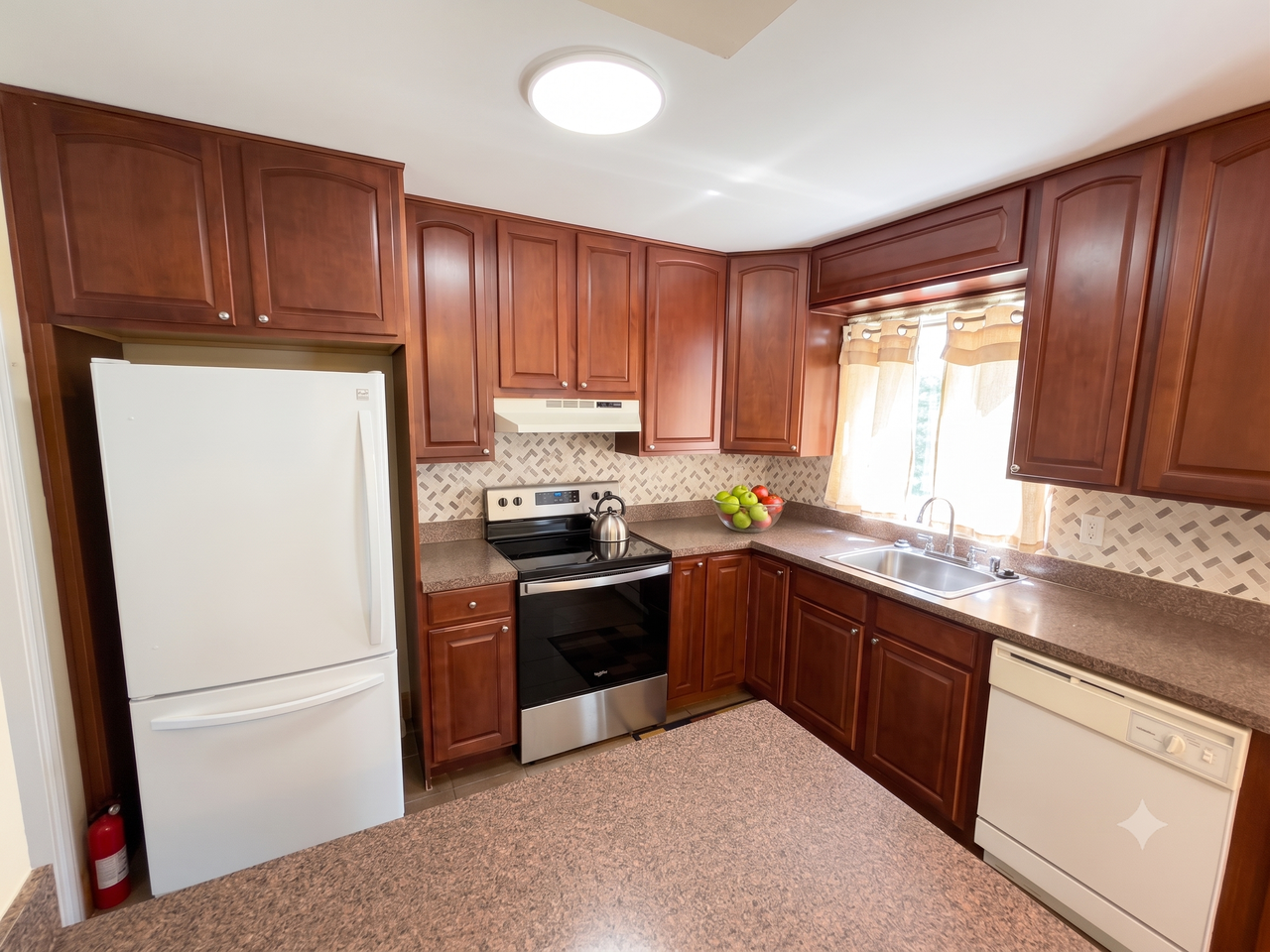 1506 Havilland Pl #1 - Photo 4 of 15