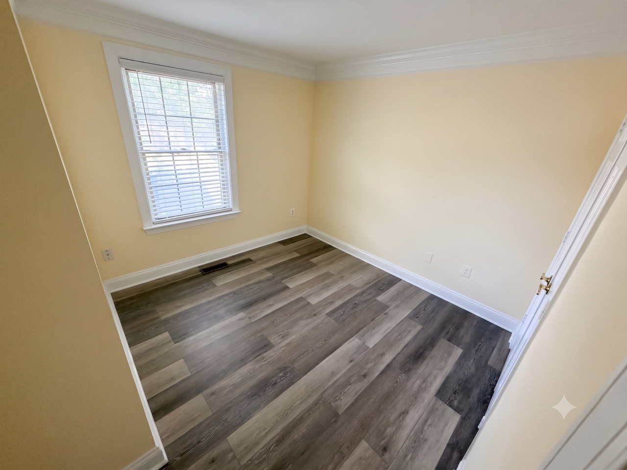 1506 Havilland Pl #1 - Photo 7 of 15