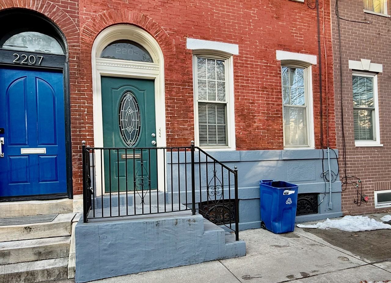 2205 Fitzwater St 3rd Fl #3rdFL - Photo 2 of 35