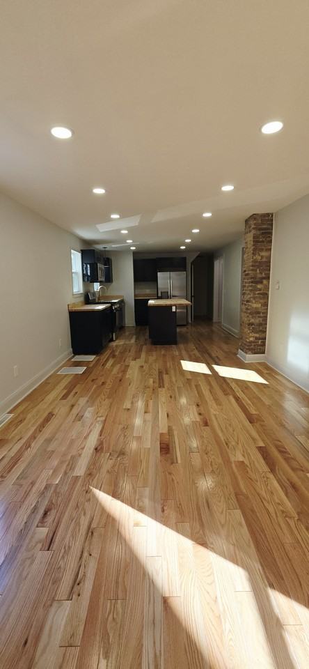 914 W 3rd St #1 - Photo 7 of 11