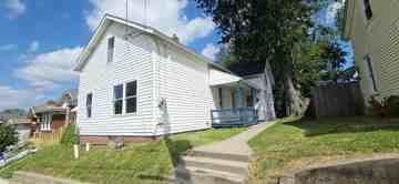 featured image of 244 E 32nd St #1