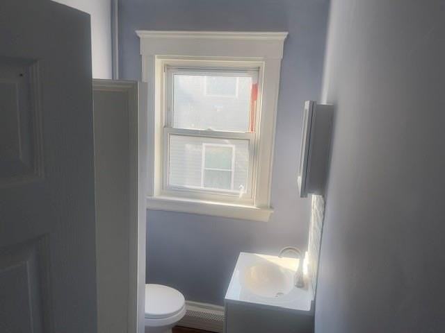 1375 Broad St #2F - Photo 4 of 5