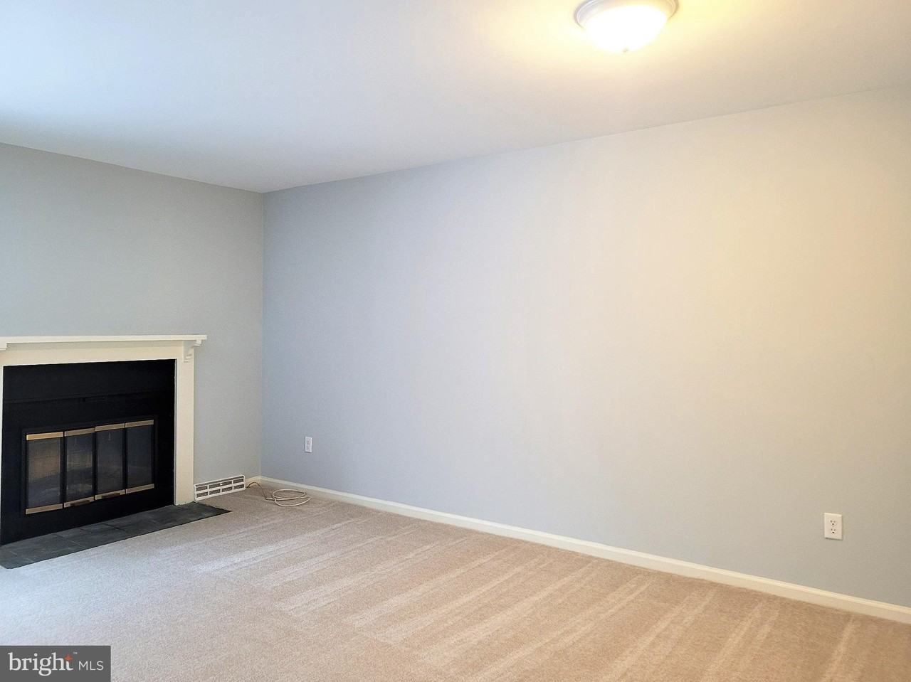 31 Lamplighter Ln - Photo 5 of 13