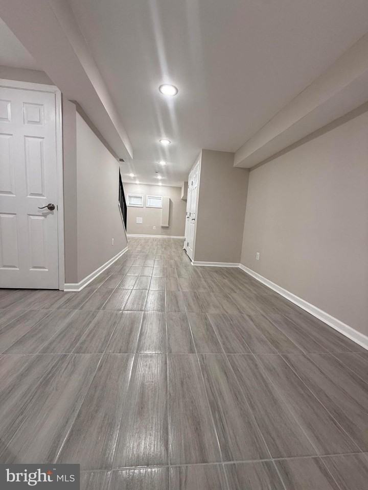 1604 N Washington St - Photo 6 of 9