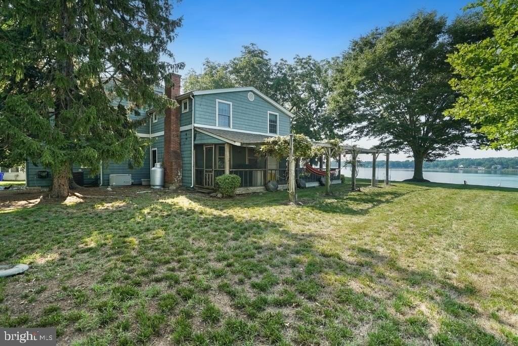 11260 Acker Rd - Photo 4 of 50