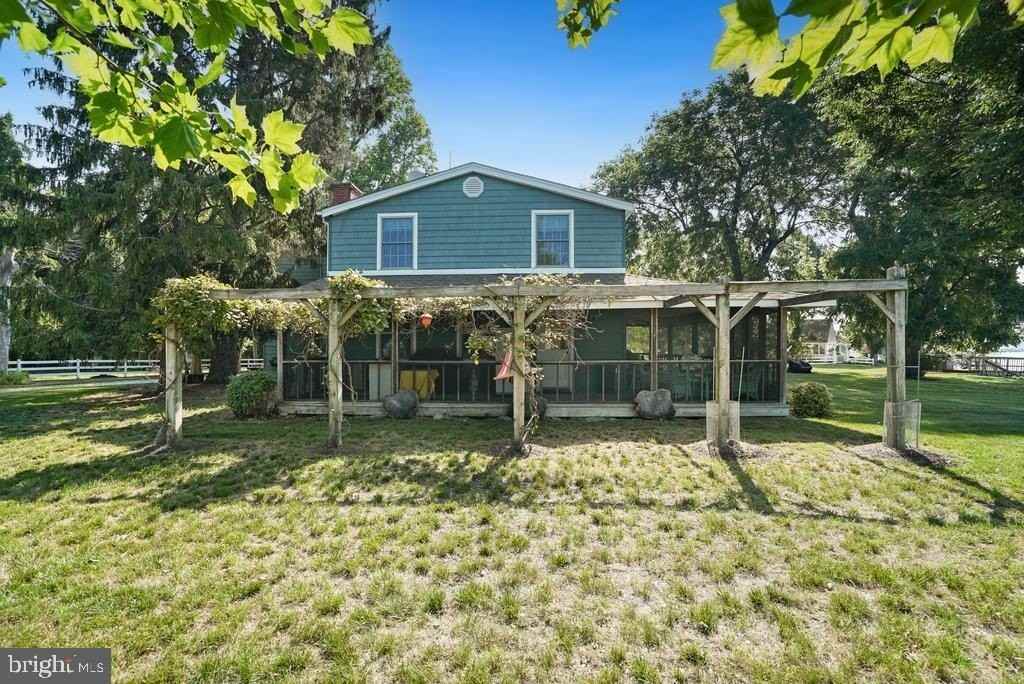 11260 Acker Rd - Photo 5 of 50