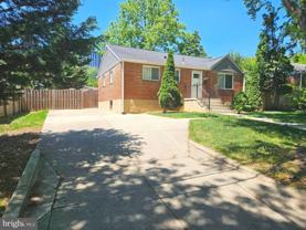 11102 Bucknell Dr - Photo 1 of 1