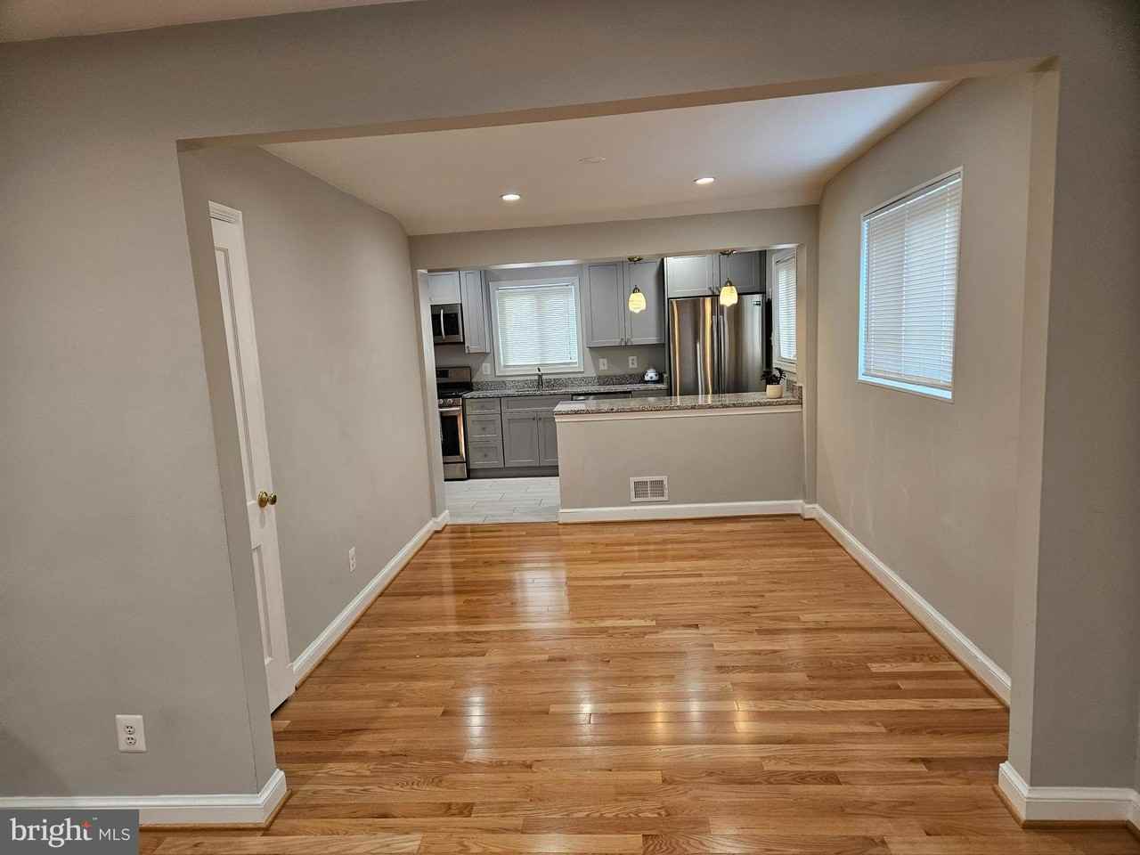 11102 Bucknell Dr - Photo 5 of 14