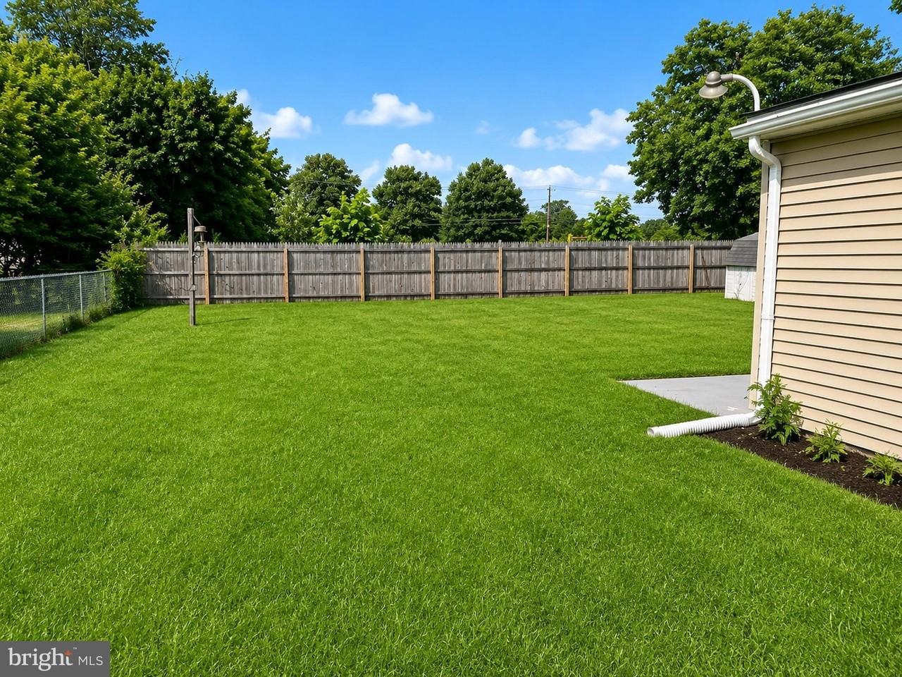 7 Tipton Dr - Photo 3 of 26