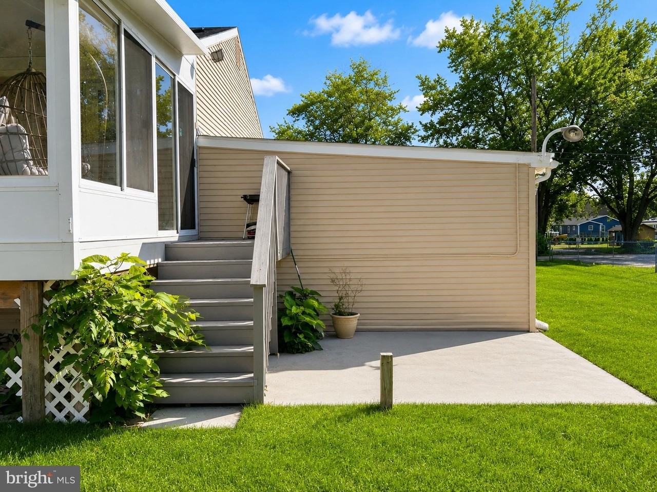 7 Tipton Dr - Photo 4 of 26