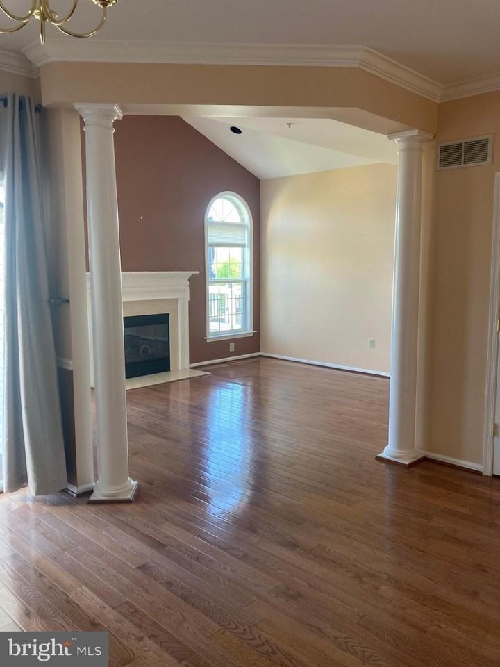 118 Madison Way - Photo 2 of 35
