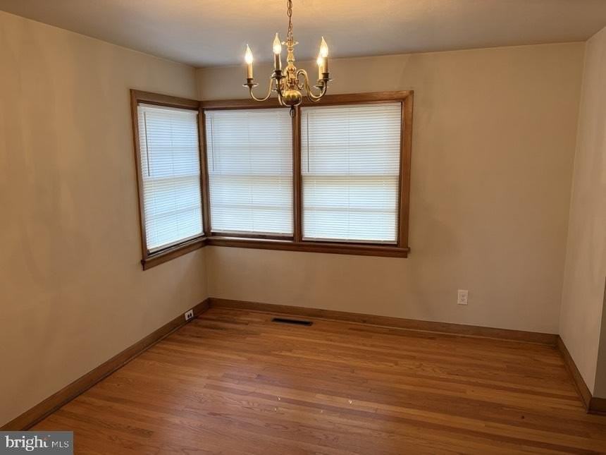630 Vine St - Photo 6 of 18