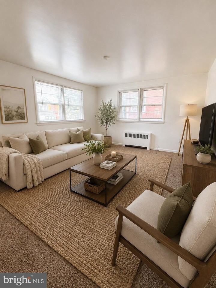633 Noble St - Photo 2 of 14