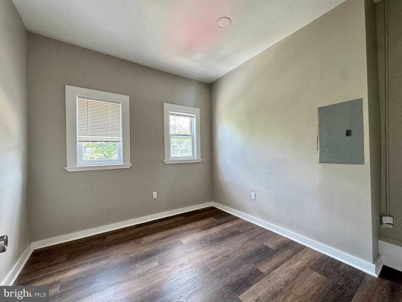 247 S 44th St #2 - Photo 5 of 6